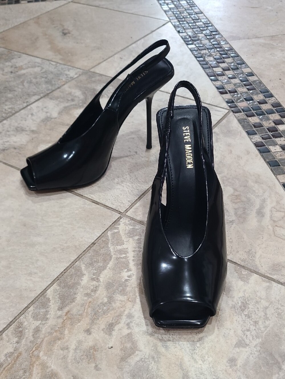 Steve Madden Black Patent Slingback Peep Toe Stiletto Pumps
